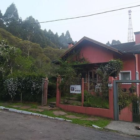 V Do Lago Negro - Casa Gramado Exterior photo